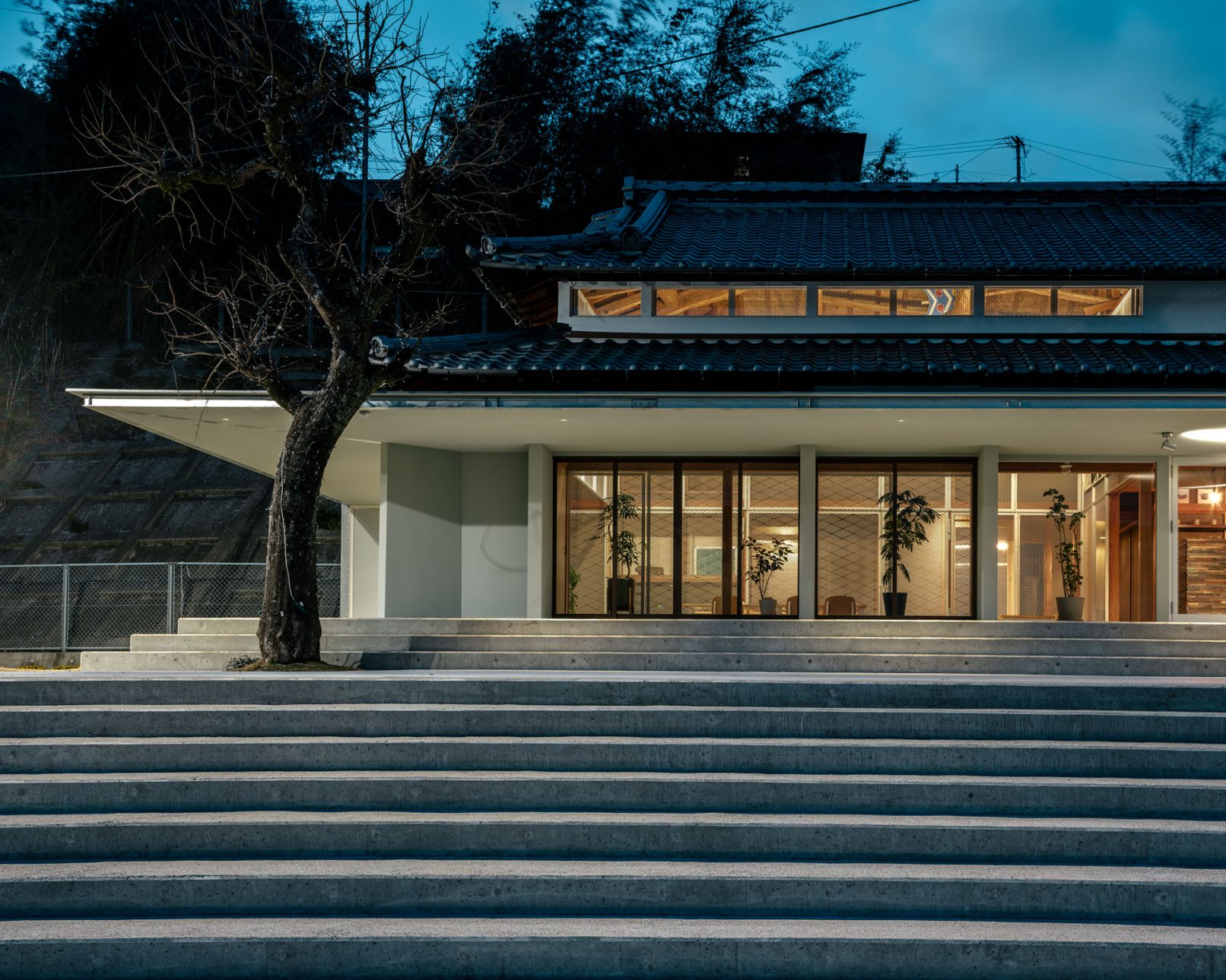 YASHIRO PHOTO OFFICE